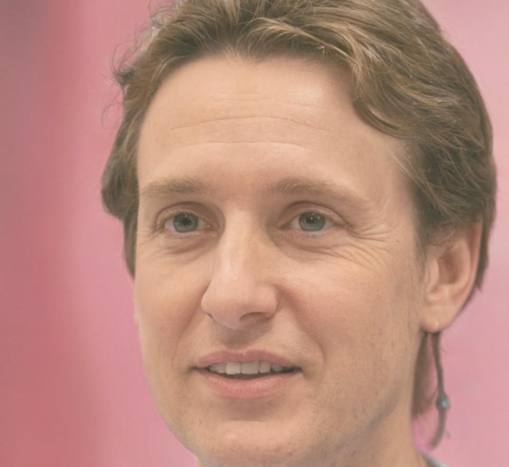 Lysander Blackwood, Lead Curriculum Developer and Financial Research Specialist